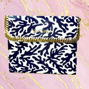 Lilly Pulitzer chain link iPad Tablet Case Treasure, Blue, White & Gold